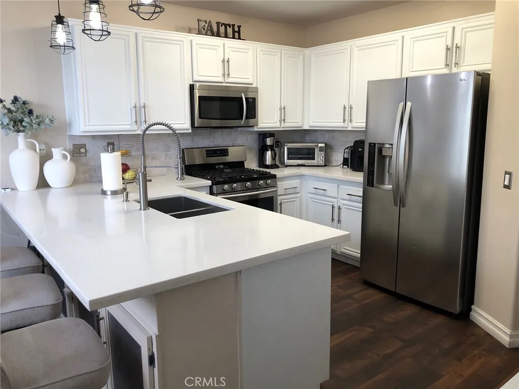 25530 Hemingway, Stevenson Ranch, California 91381 home-pic-5